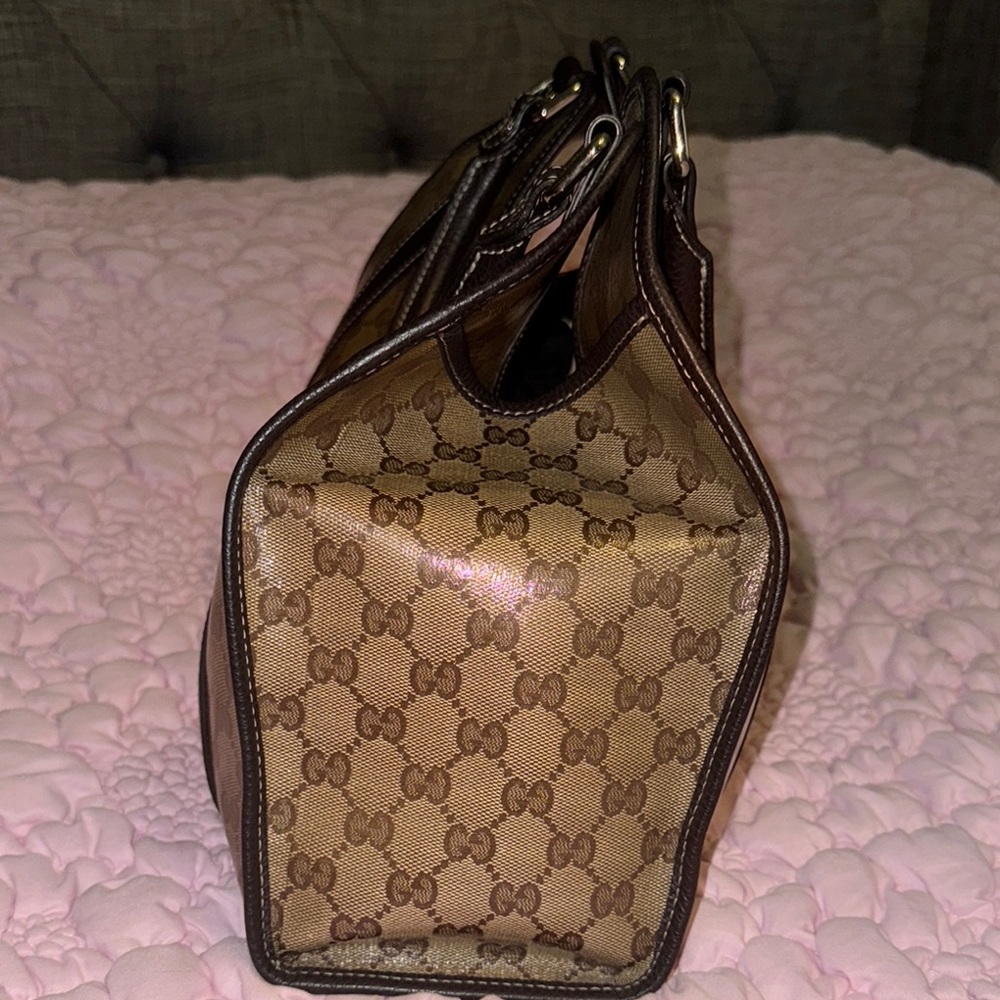 Gucci Medium Horsebit Hobo Bag in GG Crystal Monogram Canvas 😍 - Picture 4 of 13
